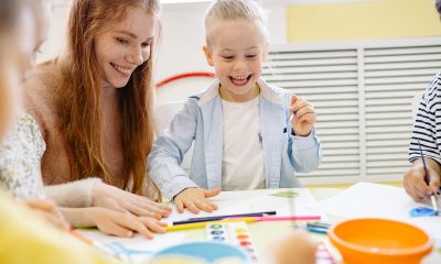 Cum să dezvolți creativitatea copilului tău: 5 sfaturi esențiale