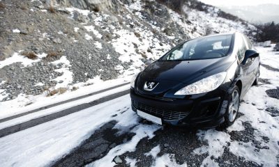 Cum să-ți pregătești din timp mașina pentru sezonul rece? Află aici