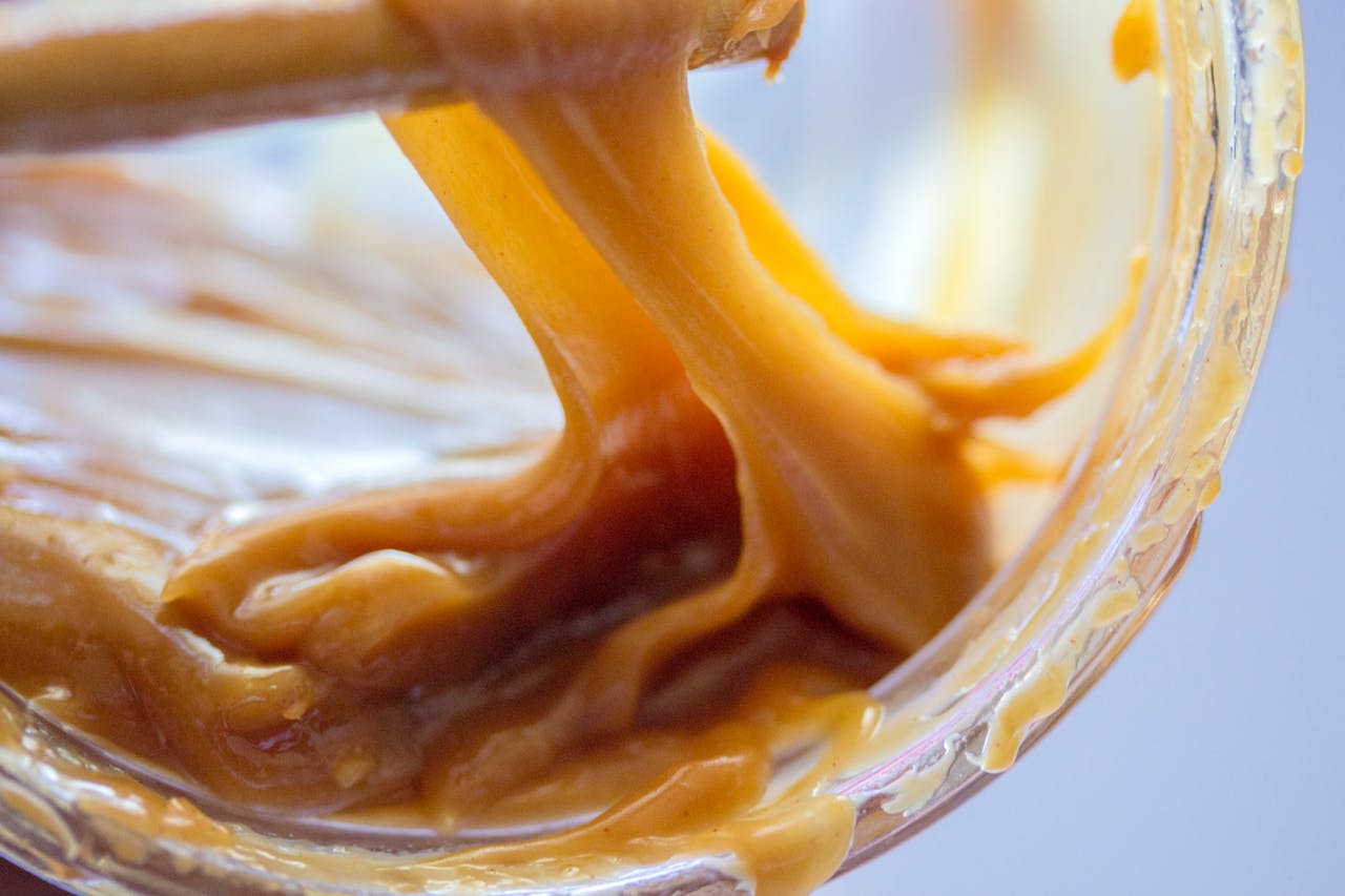 Caramelul sărat - una dintre cele mai iubite arome de către români! Iată cum poți consuma caramel sărat într-un mod mai sănătos