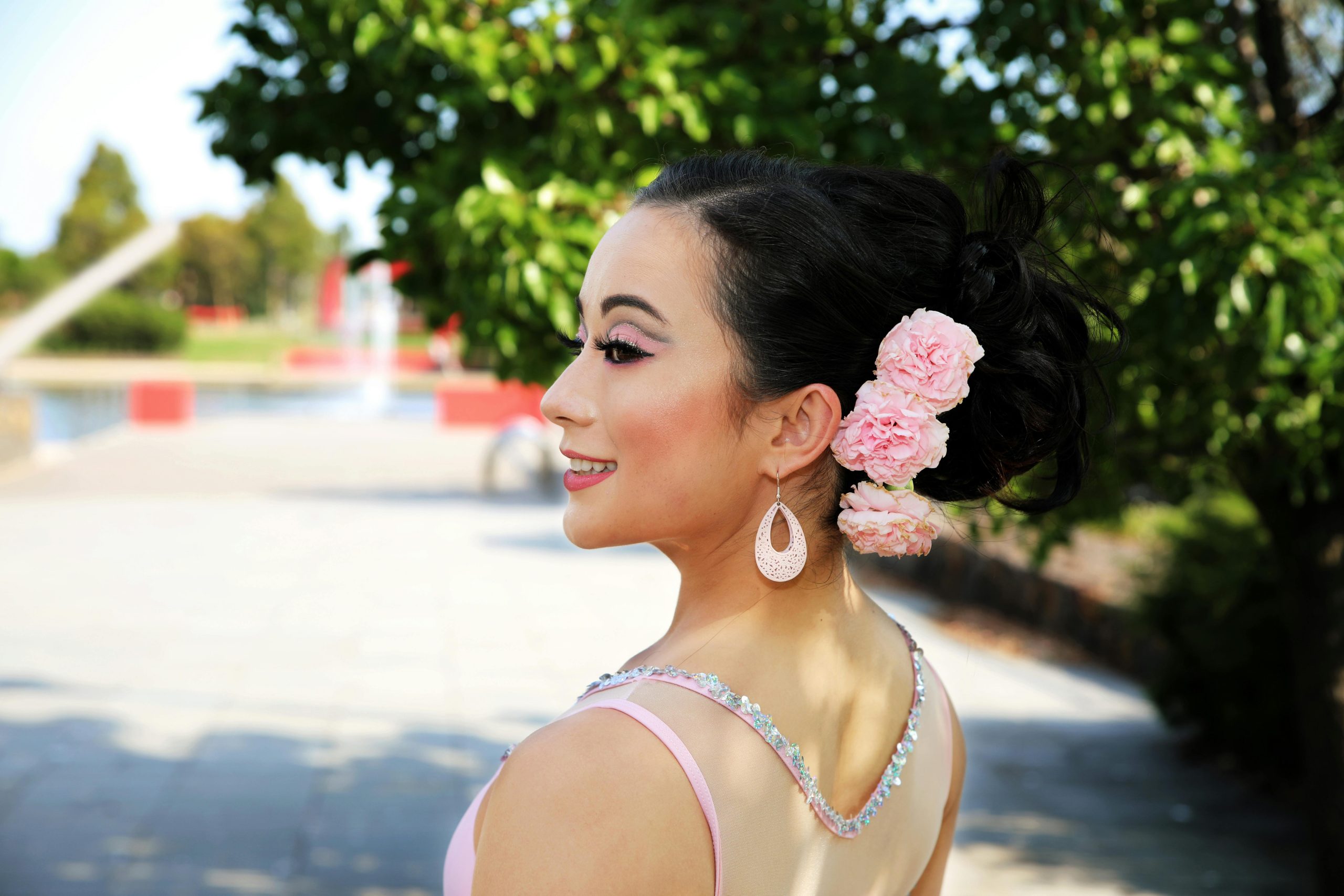 Secretele aranjării părului pentru evenimente speciale la tine acasă