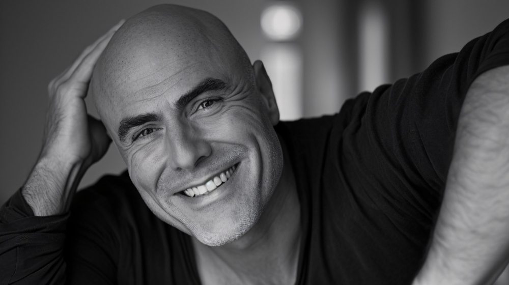 De Ce Tot Mai Mulți Bărbați Tineri Aleg Implant Par in Turcia?