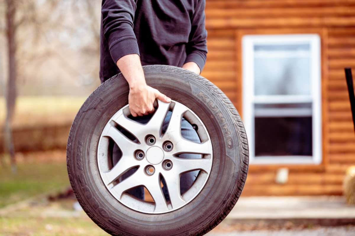 Când sunt recomandate pneurile all season? Situații practice și sfaturi utile