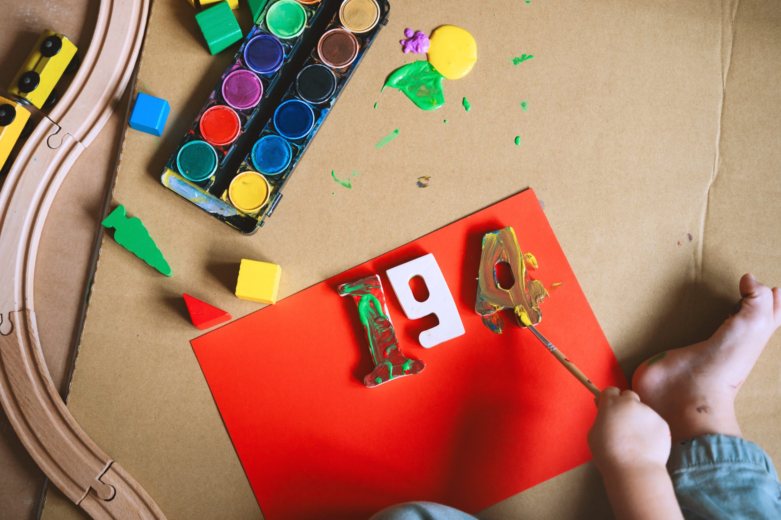 Activități care îi pregătesc pe copiii de 4 ani pentru grădiniță