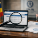 Cum verifici dacă un cazinou online nou are licență legală în România?