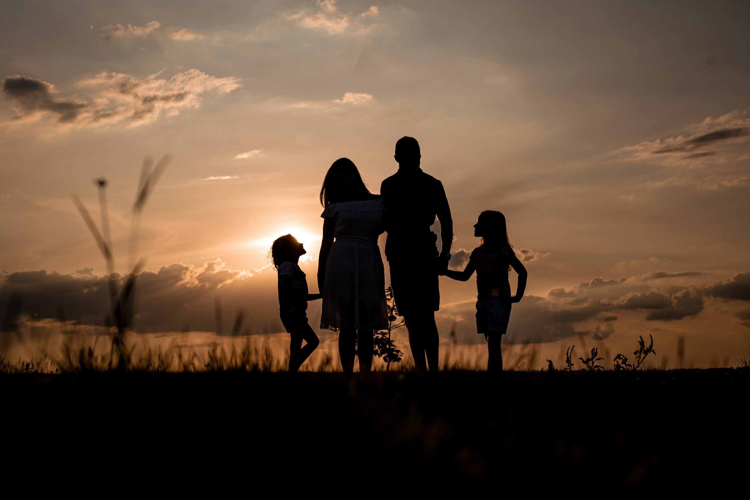 Echilibrul financiar al familiei tale: Cum să gestionezi bugetul și să supraviețuiești momentelor neprevăzute