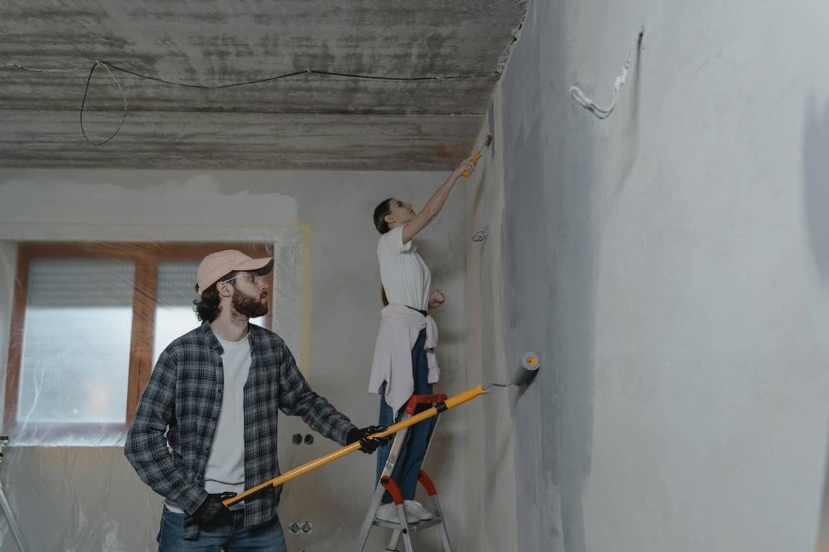 Top 5 tipuri de produse esențiale pentru renovare pe care le poți comanda online